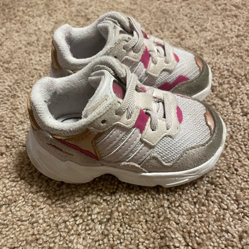 Baby/toddler size 4 adidas sneakers